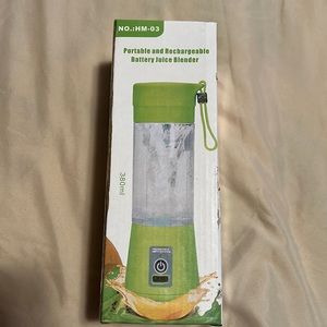 Portable and rechargeable Juice Blender